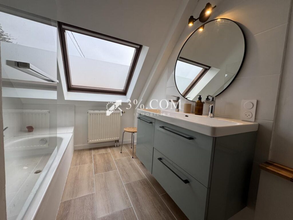 3%COM Jolie maison rénovée avec 4 chambres proximité Hochfel – 6 pièces – 4 chambres – 152 m²