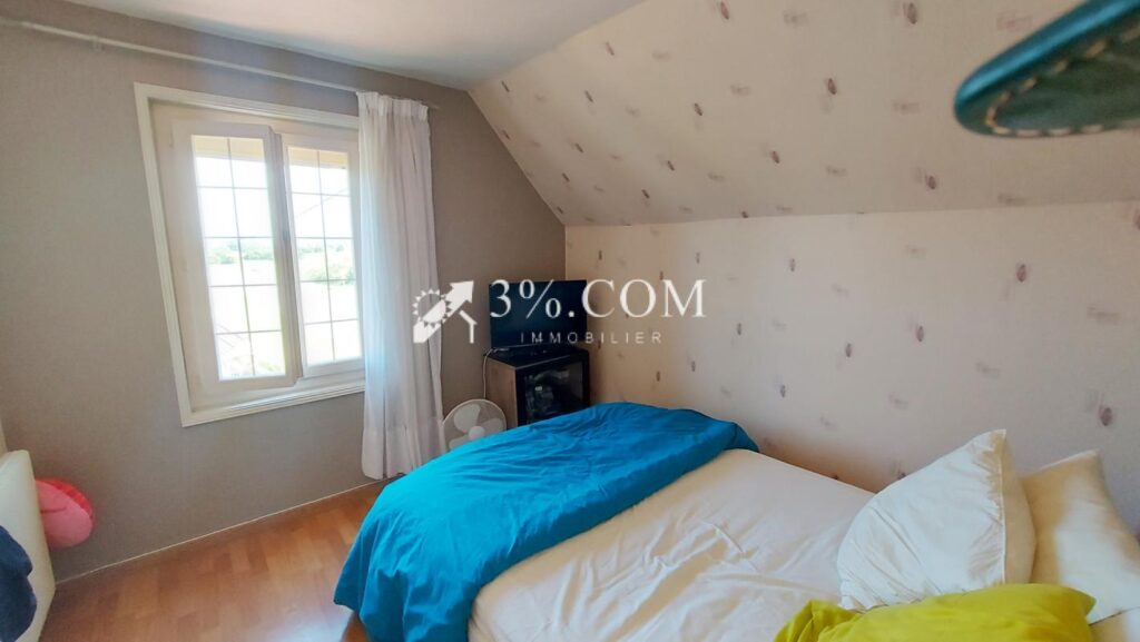 Secteur Gamaches : Pavillon rénové, 3 CH, veranda, sous sol – 6 pièces – 3 chambres – 126 m²