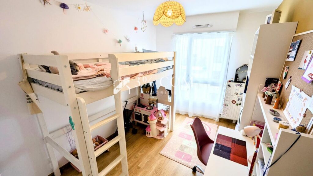 Eco Quartier. T4 3 chambres + Terrasse – 4 pièces – 3 chambres – 80 m²