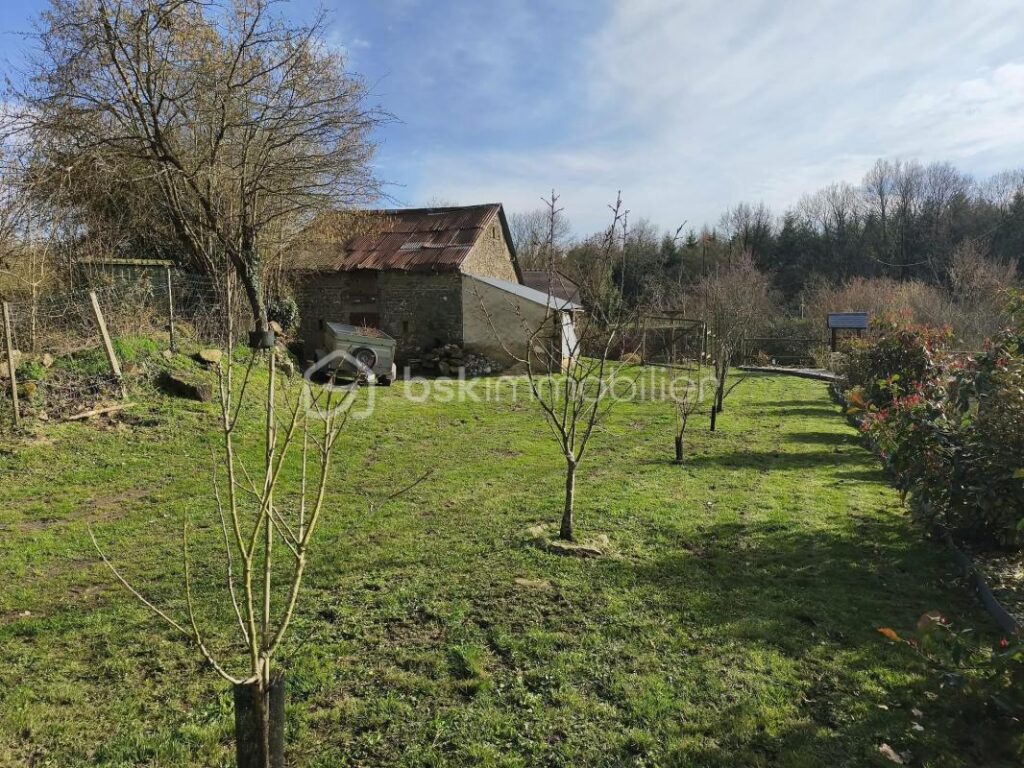 Maison en pierre – LALACELLE – 117 m2 – 5 pièces – 4 chambres – 117 m²