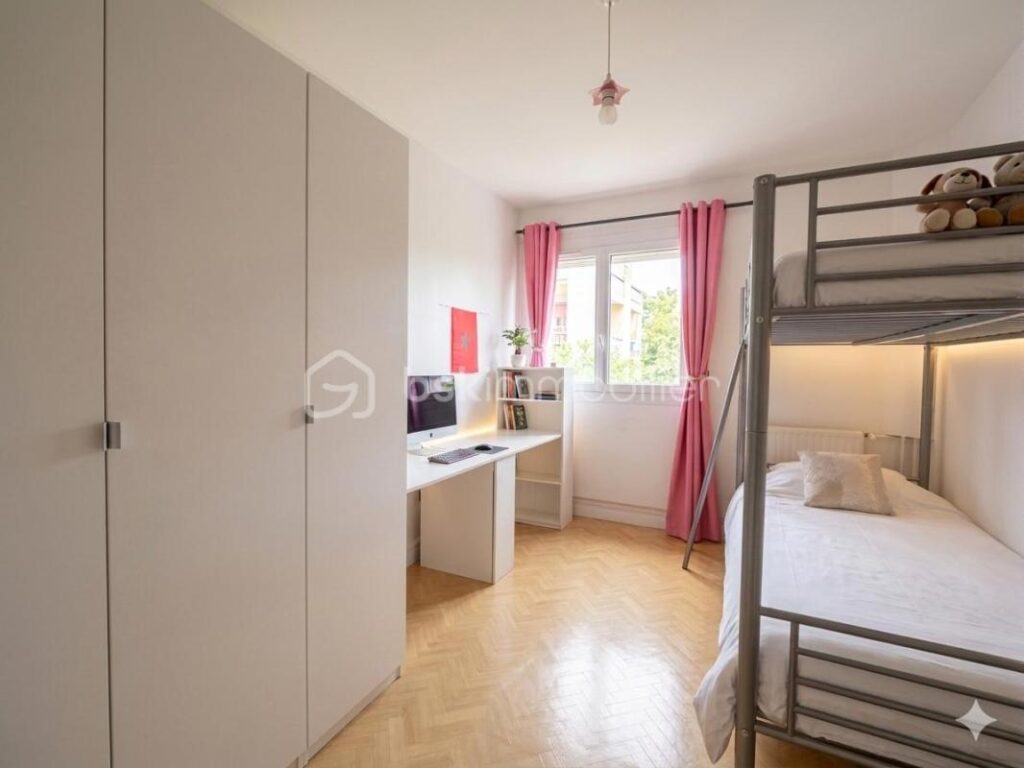 4 pièces 80 m² avec loggia et terrasse 9 m² – vue dégagée sur parc – Écondeaux – 4 pièces – 3 chambres – 80 m²