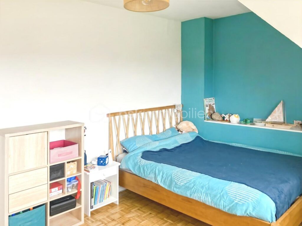 Exclusivité proche centre bourg – Maison 110 m2 sur sous sol complet – 4 chambres – 6 pièces – 4 chambres – 108 m²