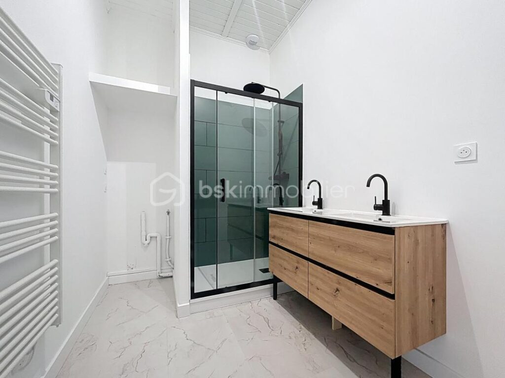 Coup de coeur ! Centre et sans charges de copropriété – 3 pièces – 2 chambres – 66 m²