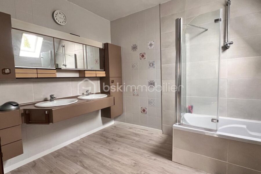 Maison à vendre à Cast