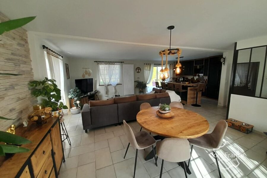 Maison à vendre à Neuve maison