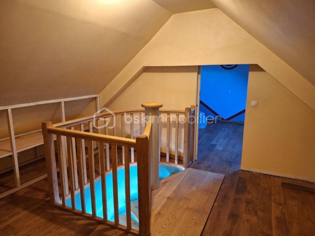 À vendre : Pavillon individuel sur les hauteurs de Monthermé – 5 pièces – 3 chambres – 110 m²