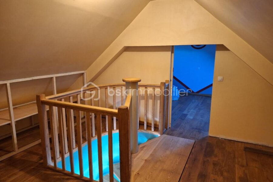 Maison à vendre à Montherme