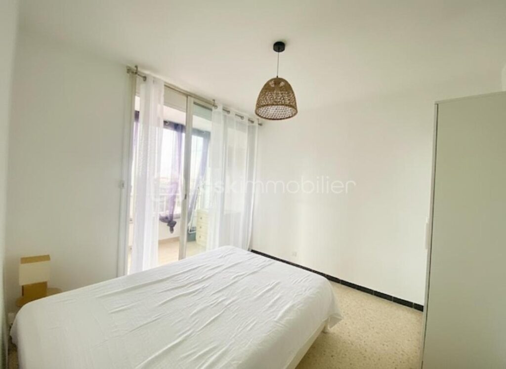 APPARTEMENT VUE MER LATERALE – 2 pièces – 1 chambre – 30 m²