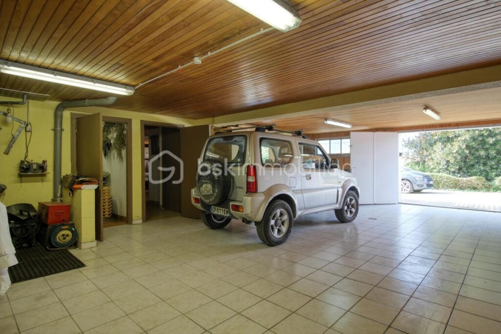 Maison individuelle 146 m² – 5 pièces – 3 chambres – 146 m²