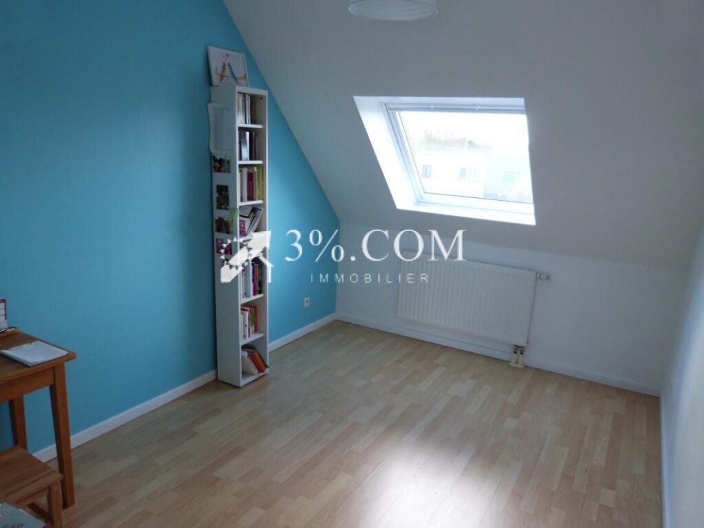 3%.COM-Neudorf : Duplex dernier étage 111m2 Robertsau – 4 pièces – 3 chambres – 91 m²