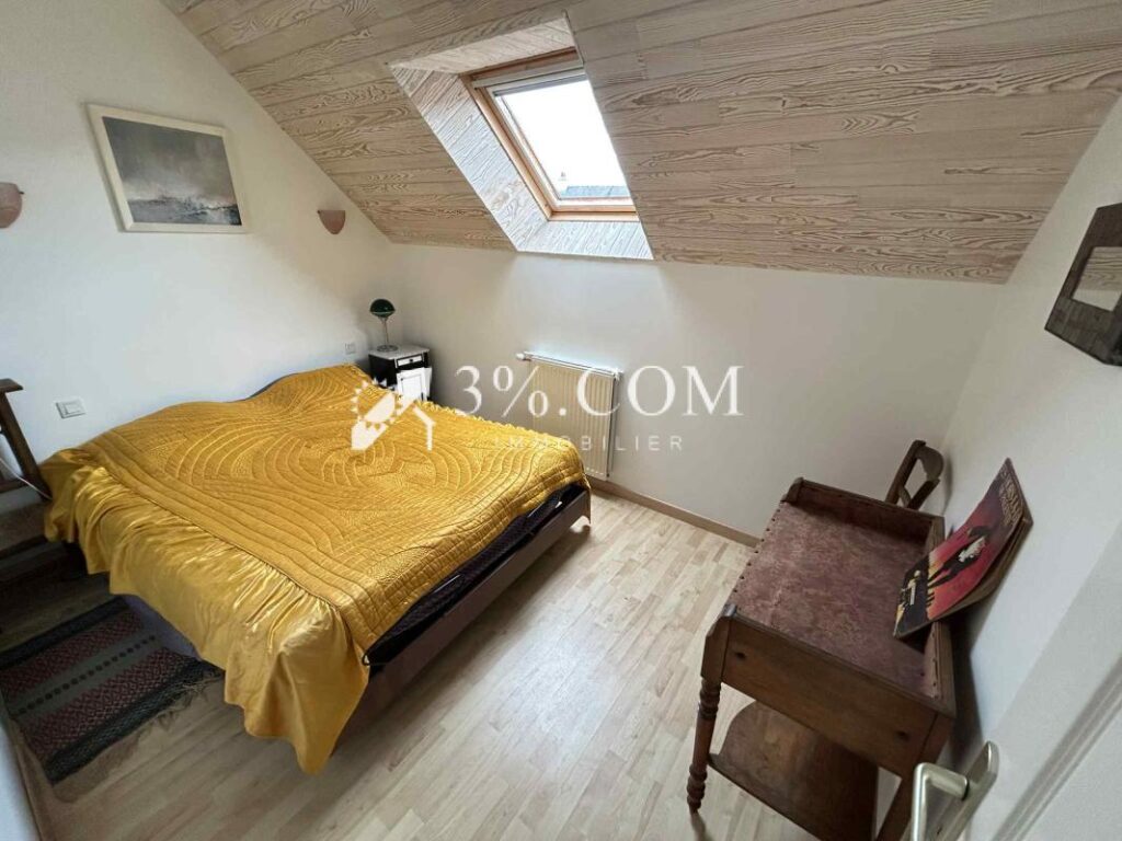 MAISON 6 PIÈCES – 6 pièces – 4 chambres – 136 m²