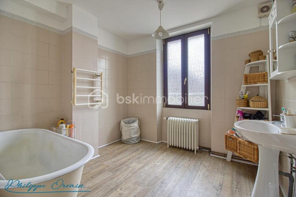 Maison individuelle à Vémars – 6 pièces – 3 chambres – 125 m²