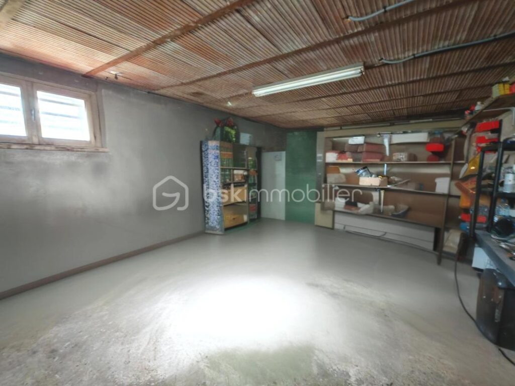 Maison familiale lumineuse avec sous-sol total et jardin – 6 pièces – 4 chambres – 126 m²