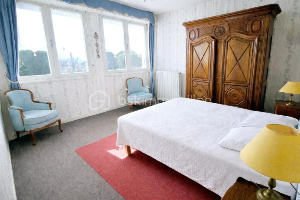 Maison de plain-pied 150 m² – Vue exceptionnelle sur les Pyrénées –Terrain divisible de 8 290 m² – 5 pièces – 4 chambres – 153 m²