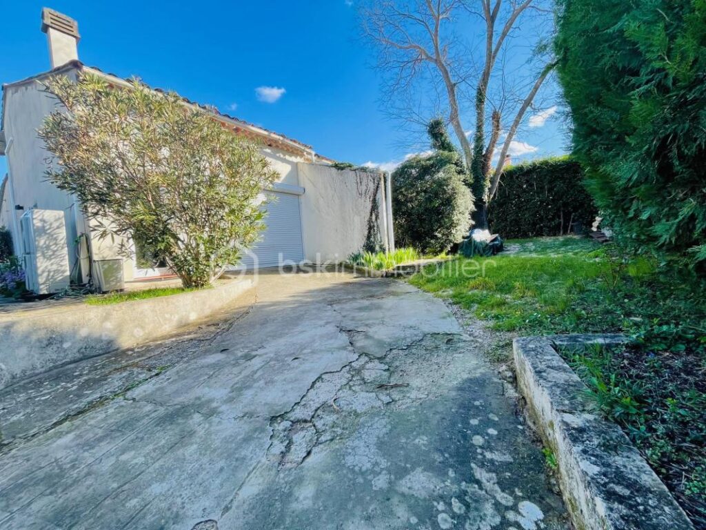 MAISON T5 AVEC PISCINE / ENVIRONNEMENT CALME – 5 pièces – 4 chambres – 125 m²