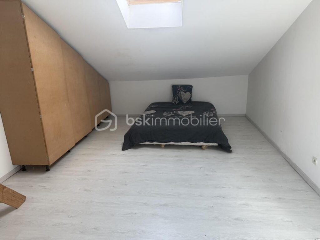 Maison à fort potentiel à la campagne – 5 pièces – 3 chambres – 131 m²