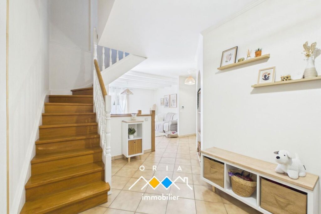 Novéant – Maison individuelle de 140 m² avec 4 chambres – 7 pièces – 4 chambres – 140 m²