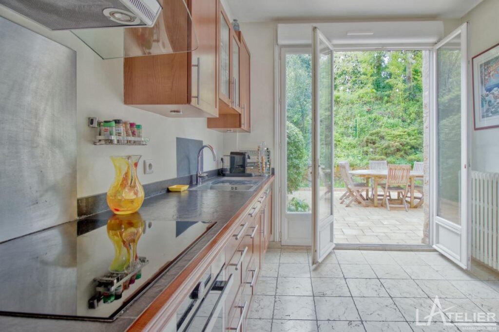 La belle aux Coteaux souriants – 9 pièces – 5 chambres – 195 m²