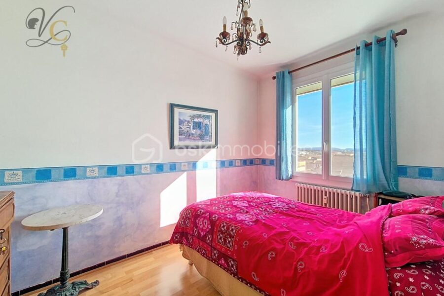 Appartement à vendre à Cavaillon — Vue sur la ville — photo 12