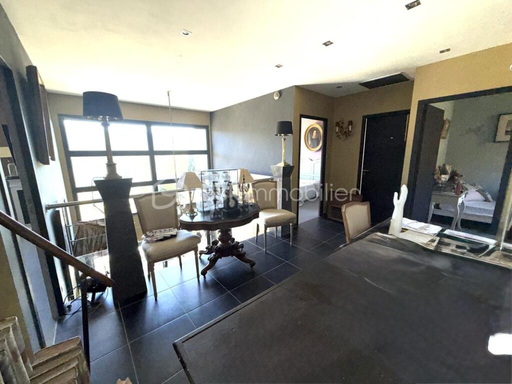 Villa prestige – 6 pièces – 5 chambres – 182 m²