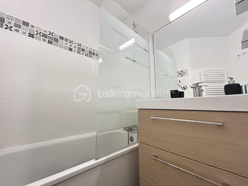 Appartement lumineux et spacieux au cœur de la ville – 1 pièce – 1 chambre – 35 m²