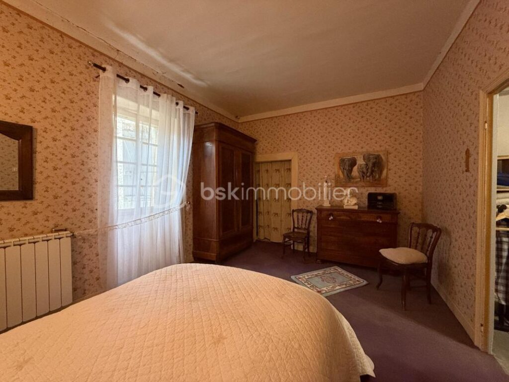 Maison de caractère 104 m² – Terrain 17,5 ha – Les Tourrettes (26740) – 4 pièces – 2 chambres – 104 m²