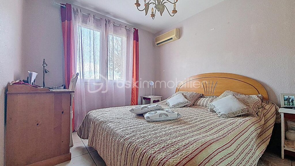 VILLA 4 FACES AVEC PISCINE ET VUE SUR LE CANIGOU – 4 pièces – 3 chambres – 97 m²