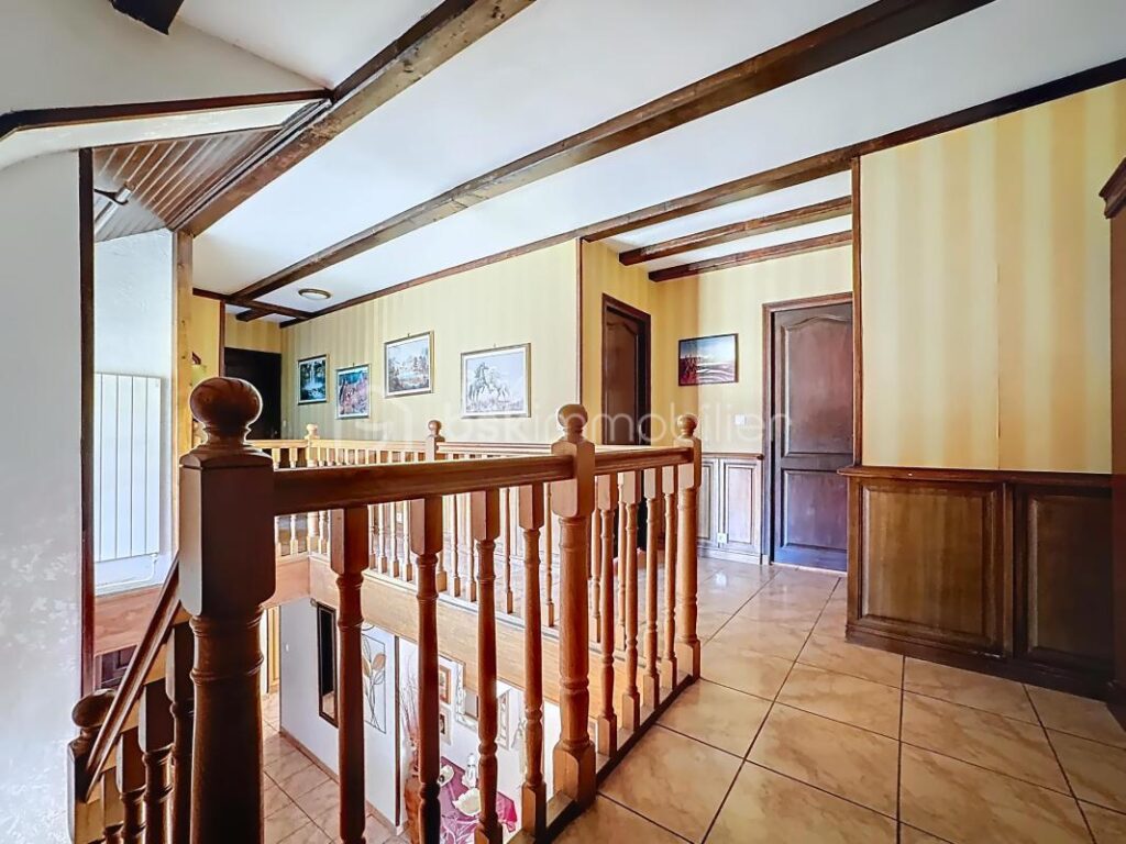 Maison familiale au calme avec terrasse et garage – Moirans (Chemin des Mûriers – 5 pièces – 3 chambres – 146 m²