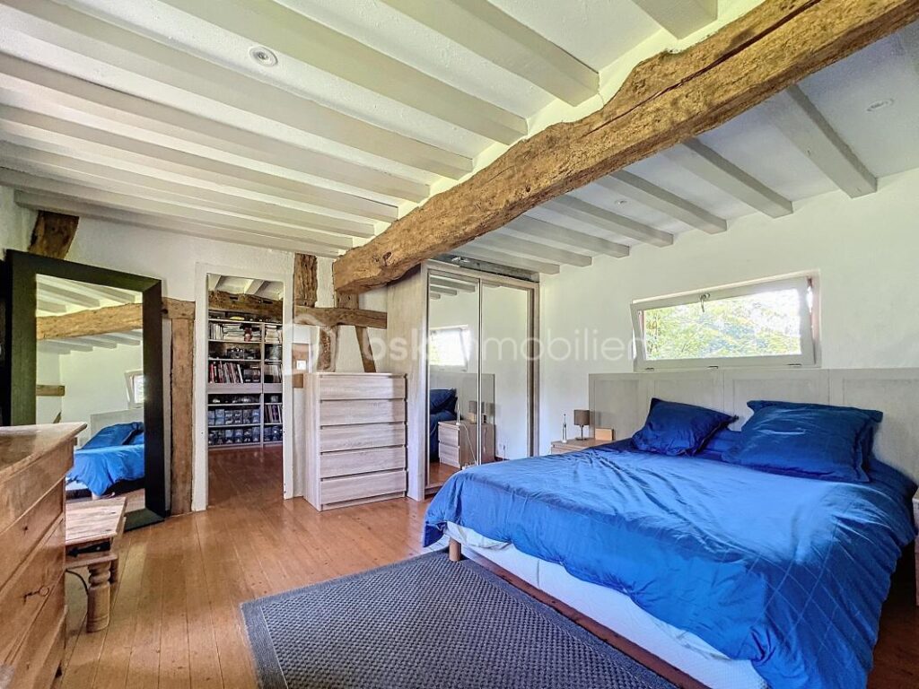 Maison de campagne avec grande dépendance et piscine – 6 pièces – 3 chambres – 129 m²