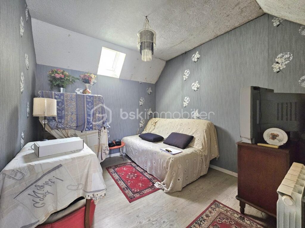 VUE IMPRENABLE SUR LE LOING – 5 pièces – 4 chambres – 108 m²