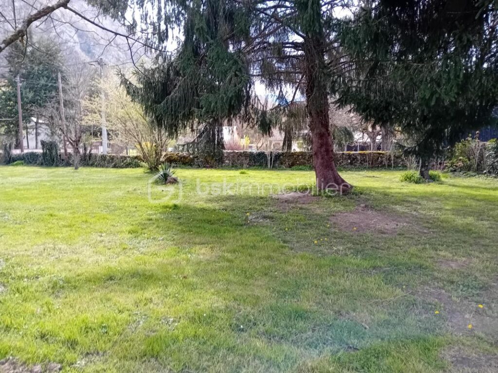 Maison au cœur des Pyrénées – 6 pièces – 4 chambres – 110 m²