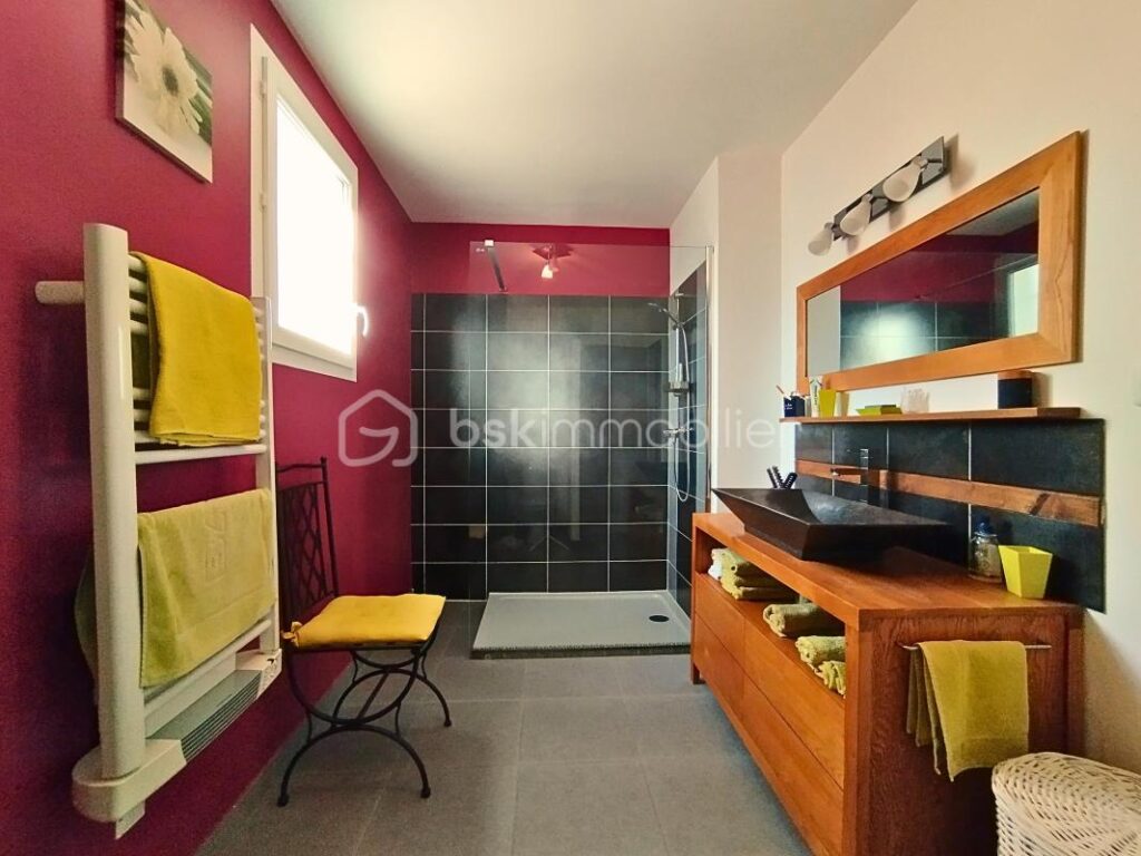 Maison individuelle 106m2 – 5 pièces – 3 chambres – 106 m²