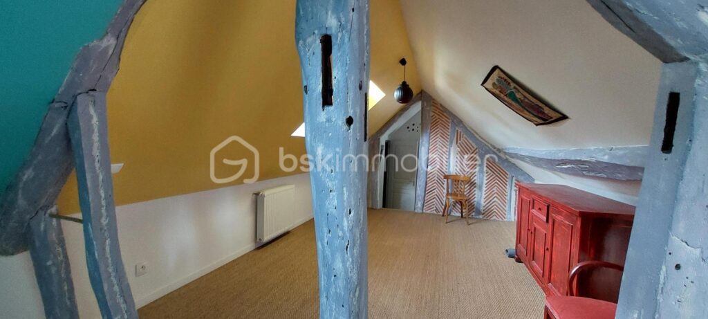 LONGERE 7 PIECES 175 M² TERRAIN 13757 – 7 pièces – 2 chambres – 175 m²