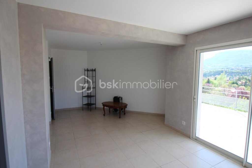 Maison Familiale ou Investissement – 7 pièces – 4 chambres – 171 m²