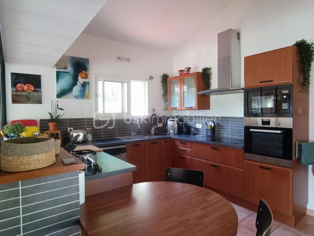 HAVRE DE PAIX : MAISON D’ARCHITECTE AVEC VUE IMPRENABLE – 7 pièces – 6 chambres – 220 m²