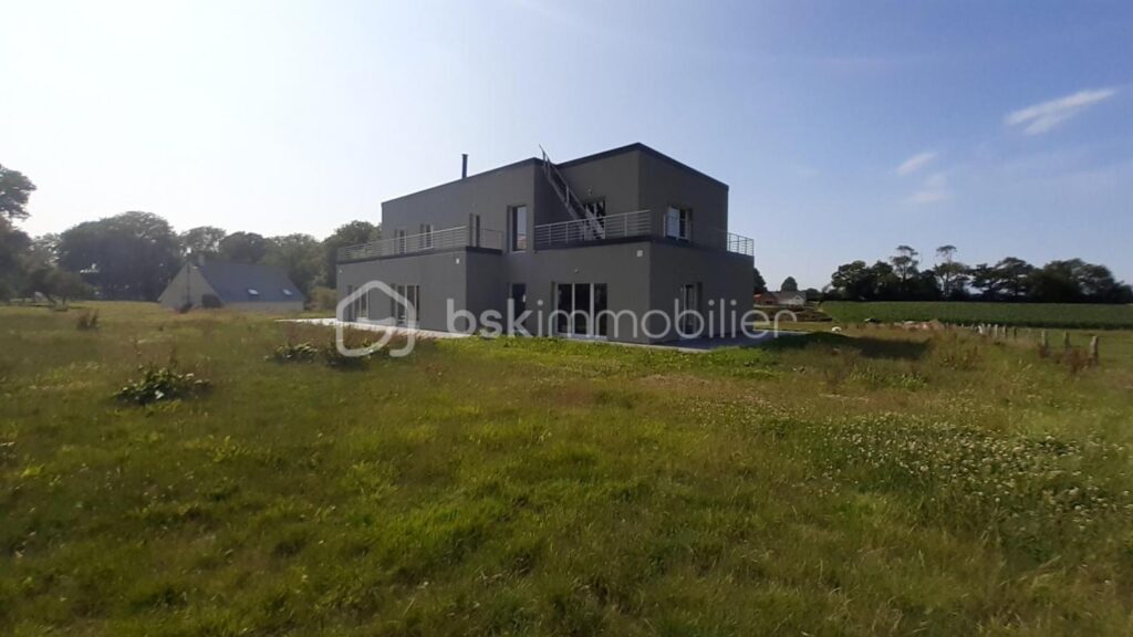 TOUT PROCHE DE L’EPR PENLY – PETIT CAUX – TRES BELLE MAISON D’ARCHITECTE CONTEMPORAINE DE 320m2 HABITABLES – 7 pièces – 4 chambres – 320 m²