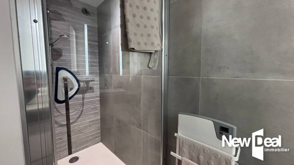 CHAMONIX MONT-BLANC – CHALET 6 Pièces – 4 Chambres – GARAGE mezzanine – VUE exceptionnelle Massif du MONT-BLANC – 6 pièces – 4 chambres – 152 m²