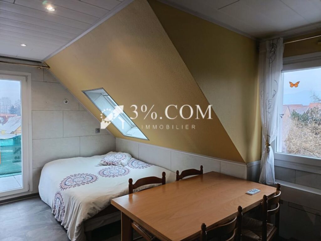 STUDIO AU DERNIER ETAGE AVEC BALCON EXPOSE SUD – 1 pièce – NR chambres – 31 m²