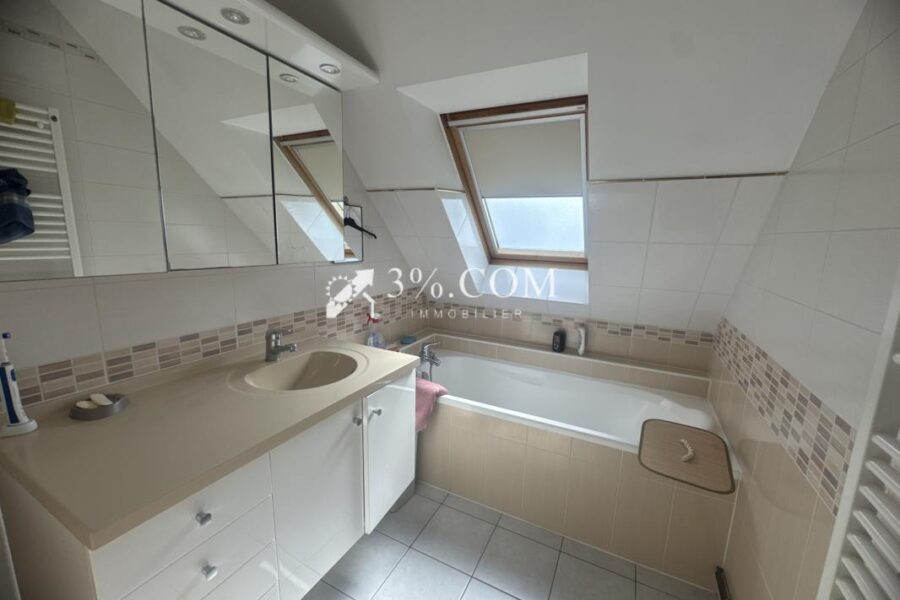 Maison à vendre à Famars