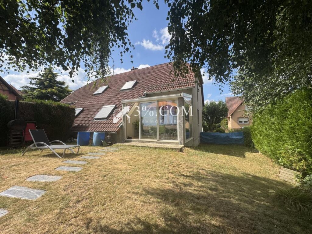 3%COM Jolie maison avec jardin en bordure de champs – 5 pièces – 3 chambres – 98 m²