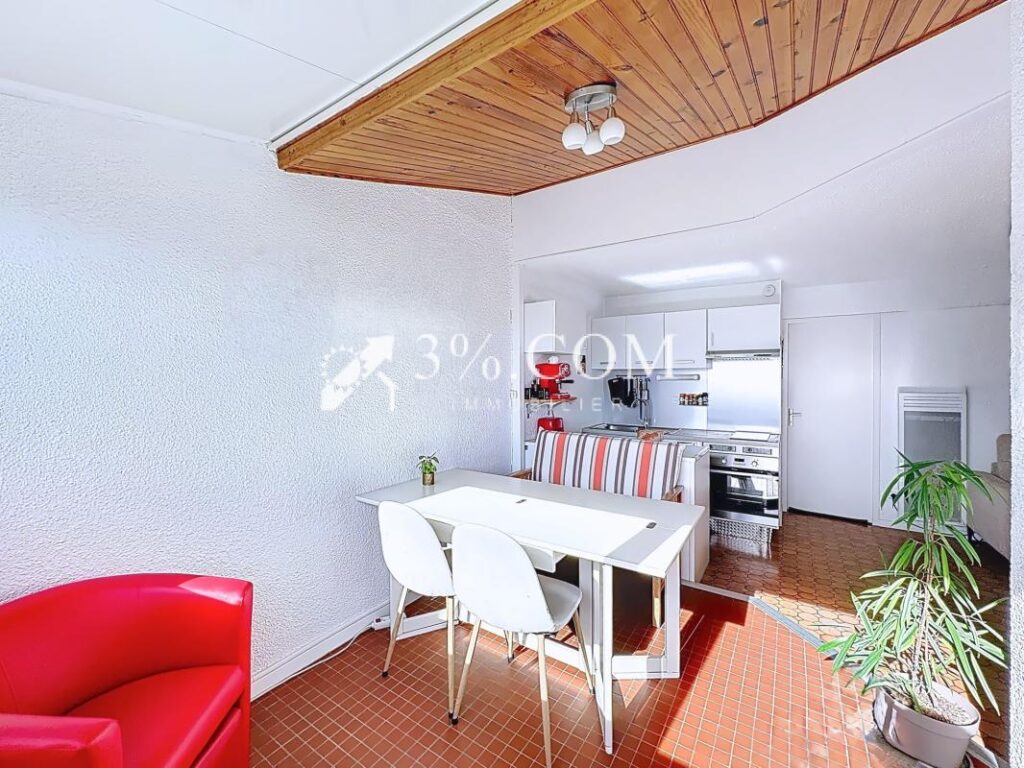 Appartement 2 pièces de 35.29 m2 avec place de parking, loca – 2 pièces – 1 chambre – 35 m²