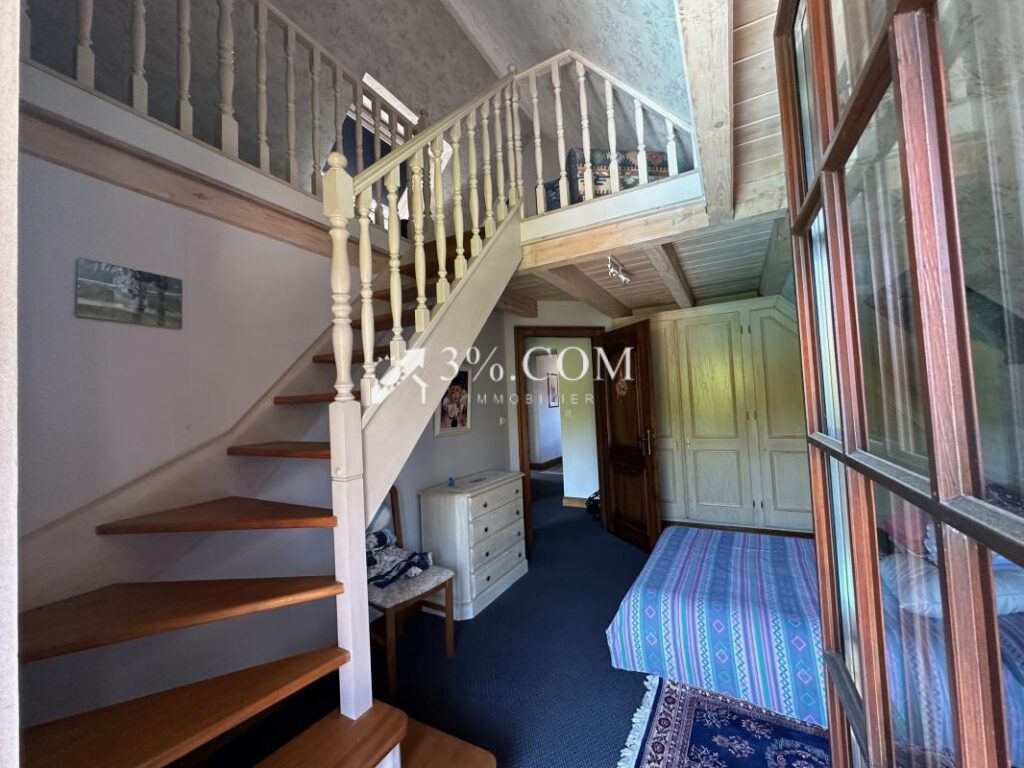 3%.COM – Maison avec piscine – 5 pièces – 3 chambres – 169 m²