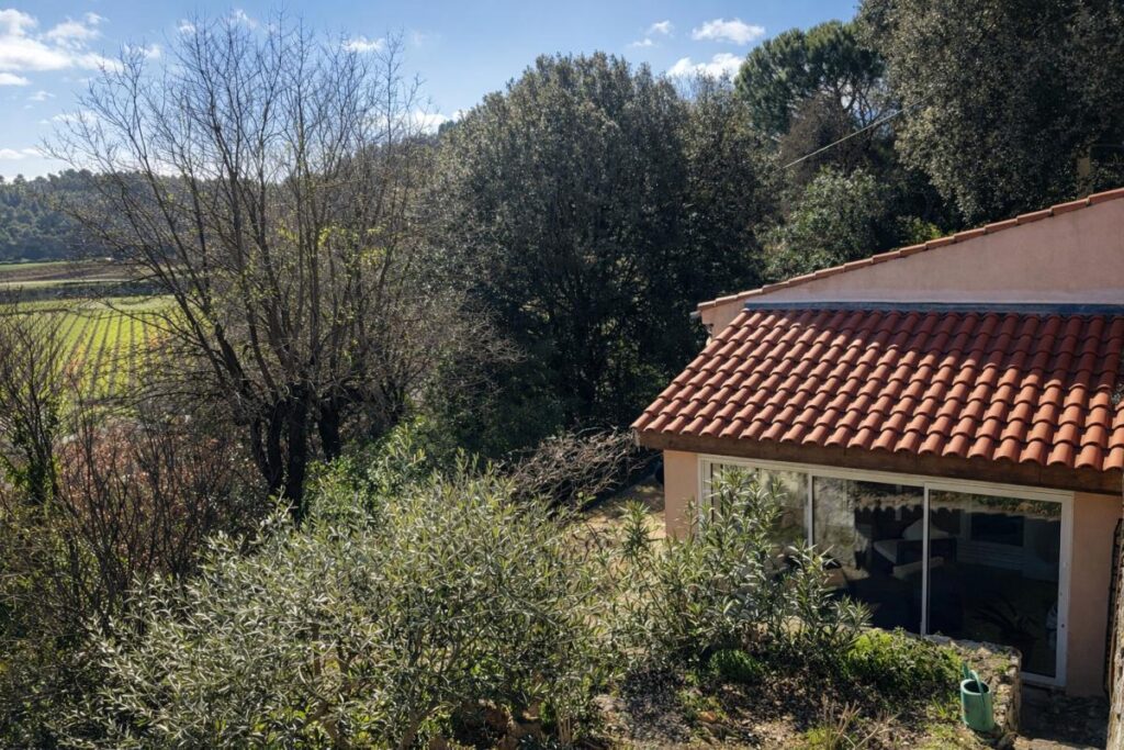 Ensemble immobilier Flassans 300 m2 – 11 pièces – 5 chambres – 330 m²