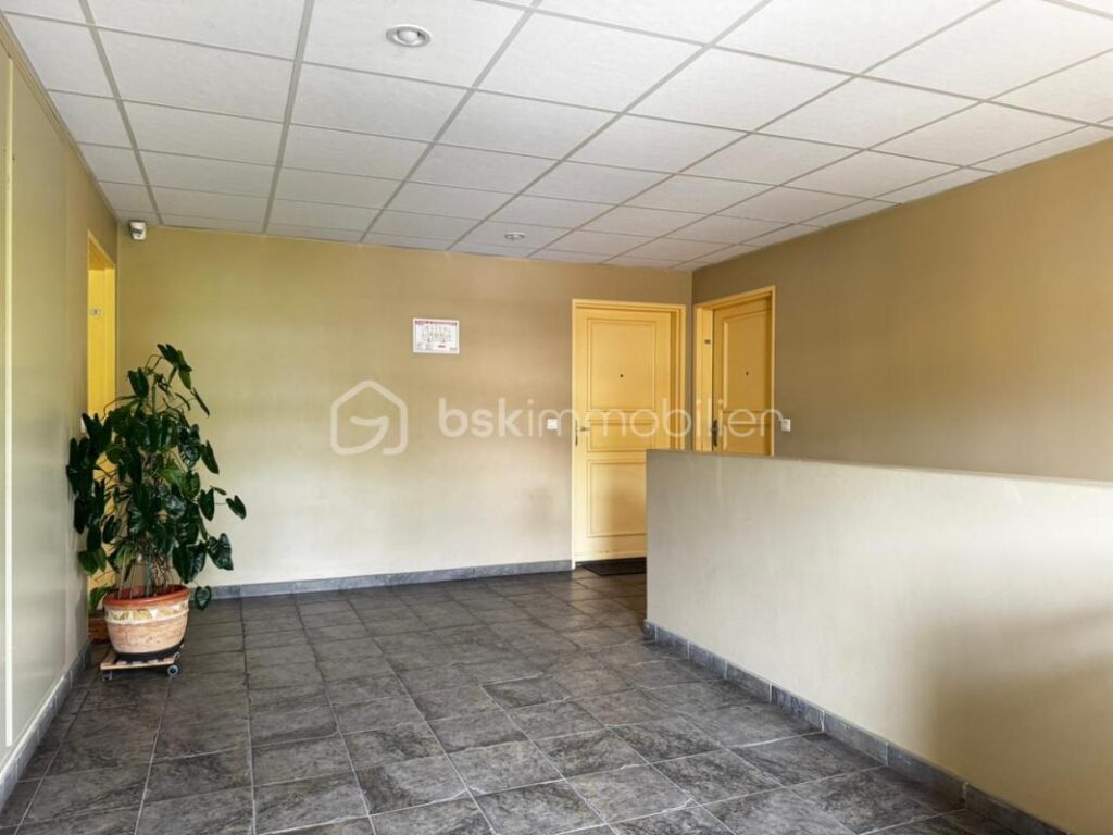 🌅 T4 DUPLEX – DERNIER ÉTAGE – VUE MER – CENTRE-VILLE LES AVIRONS 🌅 – 4 pièces – 3 chambres – 81 m²