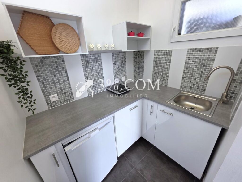 Grande villa californienne au calme – 5 pièces – 4 chambres – 222 m²