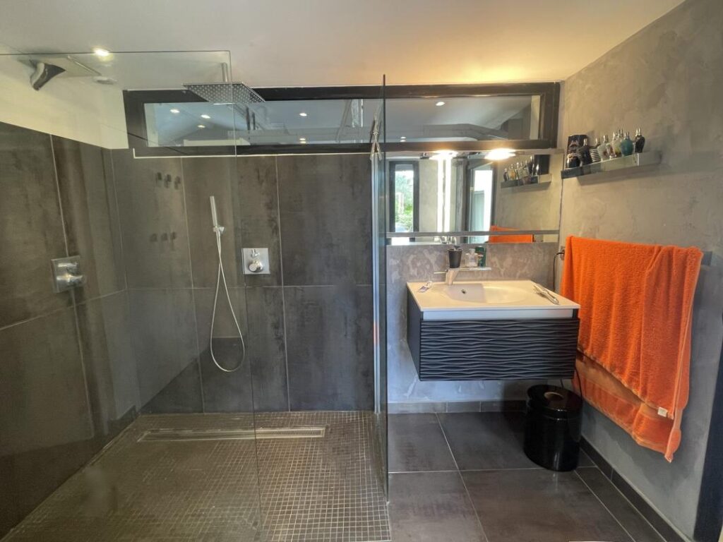 Demeure familiale de prestige – 7 pièces – 5 chambres – 370 m²