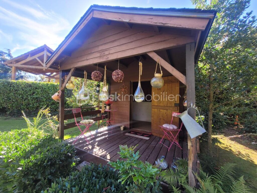 Criel de Voiron Propriété d’Exception Terrain 3766 m² 1 090 000 € – 7 pièces – 6 chambres – 360 m²