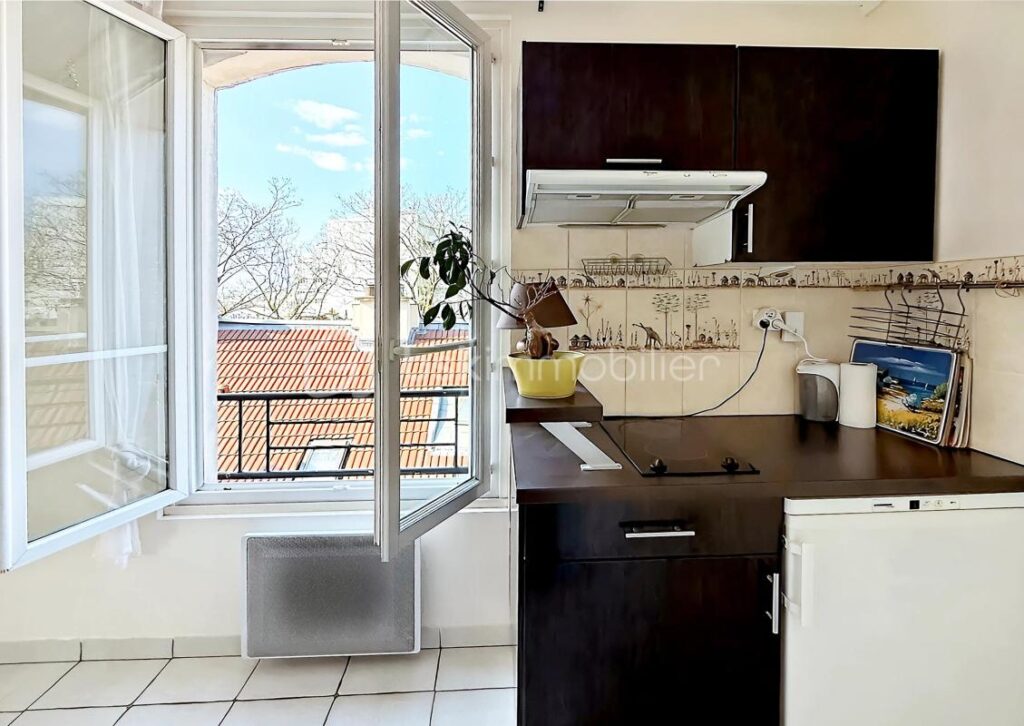 Appartement sans vis a vis au calme avec vue sur verdure – 3 pièces – 2 chambres – 36 m²