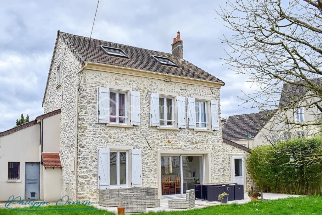 Maison individuelle à Vémars – 6 pièces – 3 chambres – 125 m²