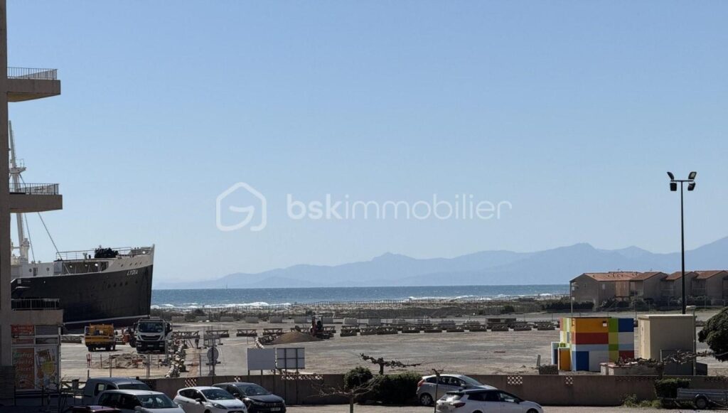 DUPLEX ACCES DIRECT A LA PLAGE – 3 pièces – 2 chambres – 58 m²